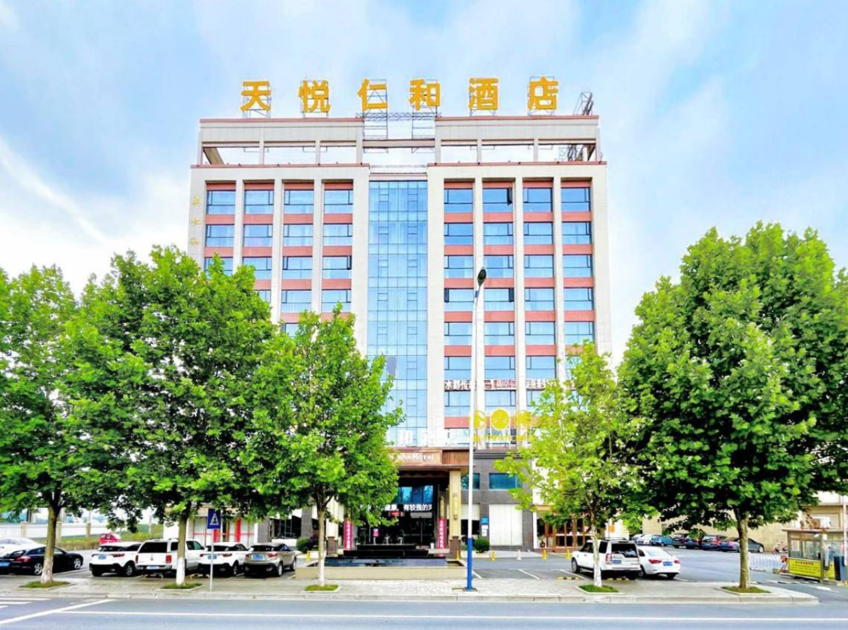 豪华大床房